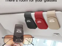 Rangez vos lunettes en toute élégance ! Clip pare-soleil en cuir pour Audi Quattro Sline (A3 à Q8). Pratique, chic et stable. Livraison rapide.