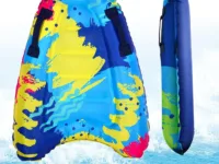 Profitez de l'été avec cette planche de surf gonflable en PVC épais, idéale pour la plage, la piscine et les vacances. Légère, résistante, facile à gonfler, parfaite pour tous les âges.
