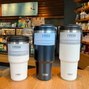 Profitez de votre boisson à la température idéale avec la tasse isotherme Voeso's en acier inoxydable. Grande capacité (600/900ml), double isolation, design portable. Idéale pour le café, les glaces ou en déplacement.