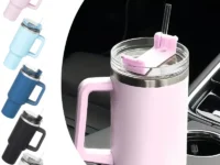 Bouteille isotherme 40oz avec poignée et paille. Garde vos boissons froides ou chaudes jusqu'à 12h. Parfaite pour le sport, café, voyage ou bureau.