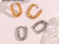 boucles d'oreilles SUNIBI en acier inoxydable, créoles en forme de U au style vintage. Hypoallergéniques, résistantes à l’eau, idéales au quotidien ou pour un mariage. Cadeau parfait pour la Saint-Valentin.