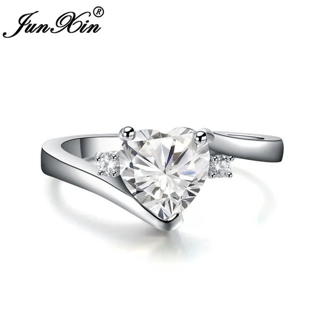 Bague blanche
