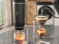 Cafetière à capsules portable 3-en-1 KF-JN-02, expresso sans fil 20 bars, rechargeable USB-C, compatible capsules et café moulu. Idéale voiture, voyage, camping et bureau.