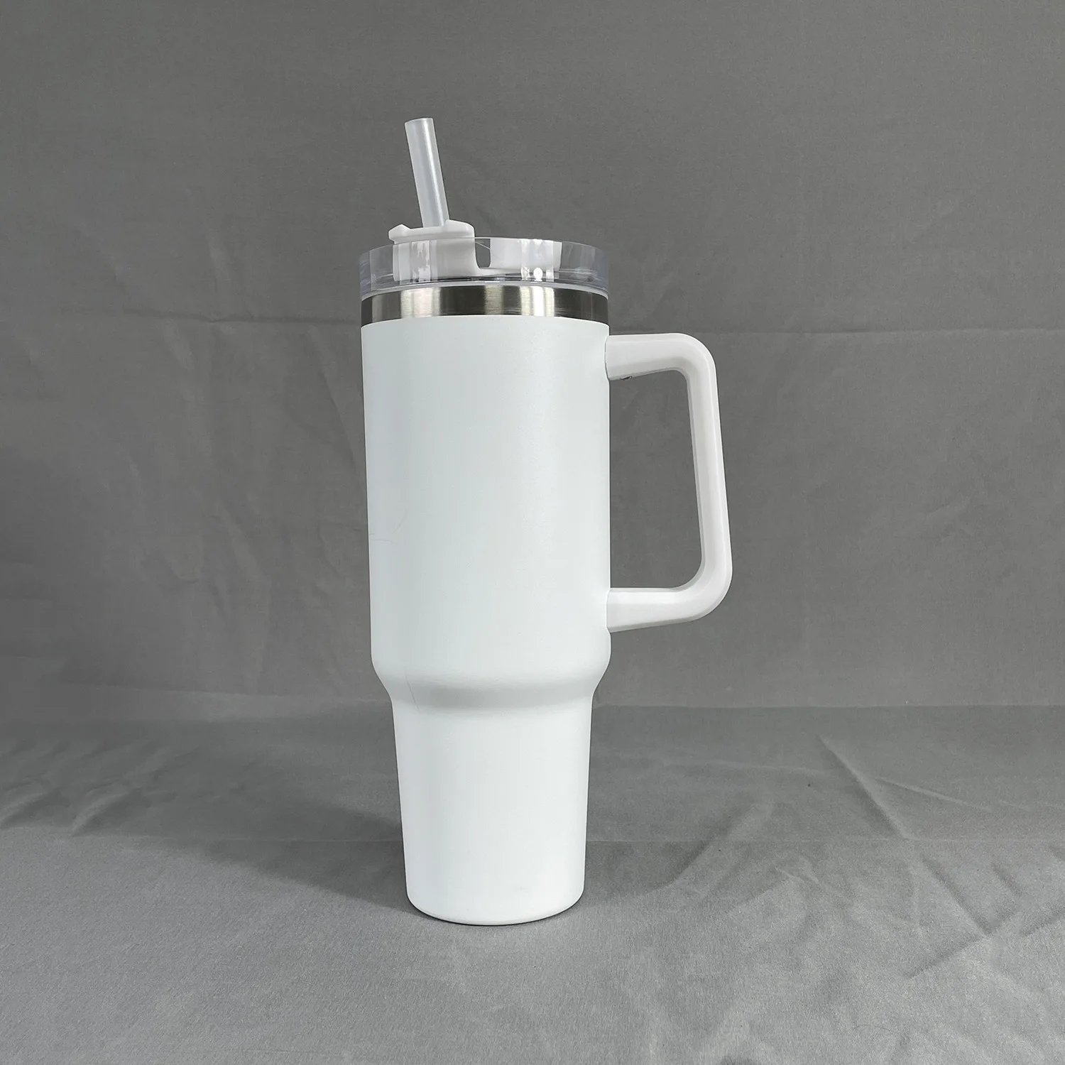 Bouteille Isotherme 40oz (1200 ml) – Acier Inoxydable 304, Grande Capacité, Poignée Portable & Paille Intégrée – Isolation 6 à 12 h Exp. rapide 4 Bouteille Isotherme 40oz (1200 ml) – Acier Inoxydable 304, Grande Capacité, Poignée Portable & Paille Intégrée – Isolation 6 à 12 h Exp. rapide – Image 4